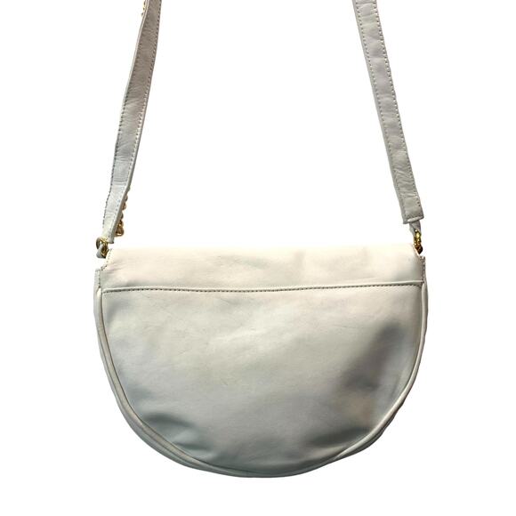 80s 90s White Leather Semi Circle Shoulder Bag Gold Chain Accents - Picture 5 of 11